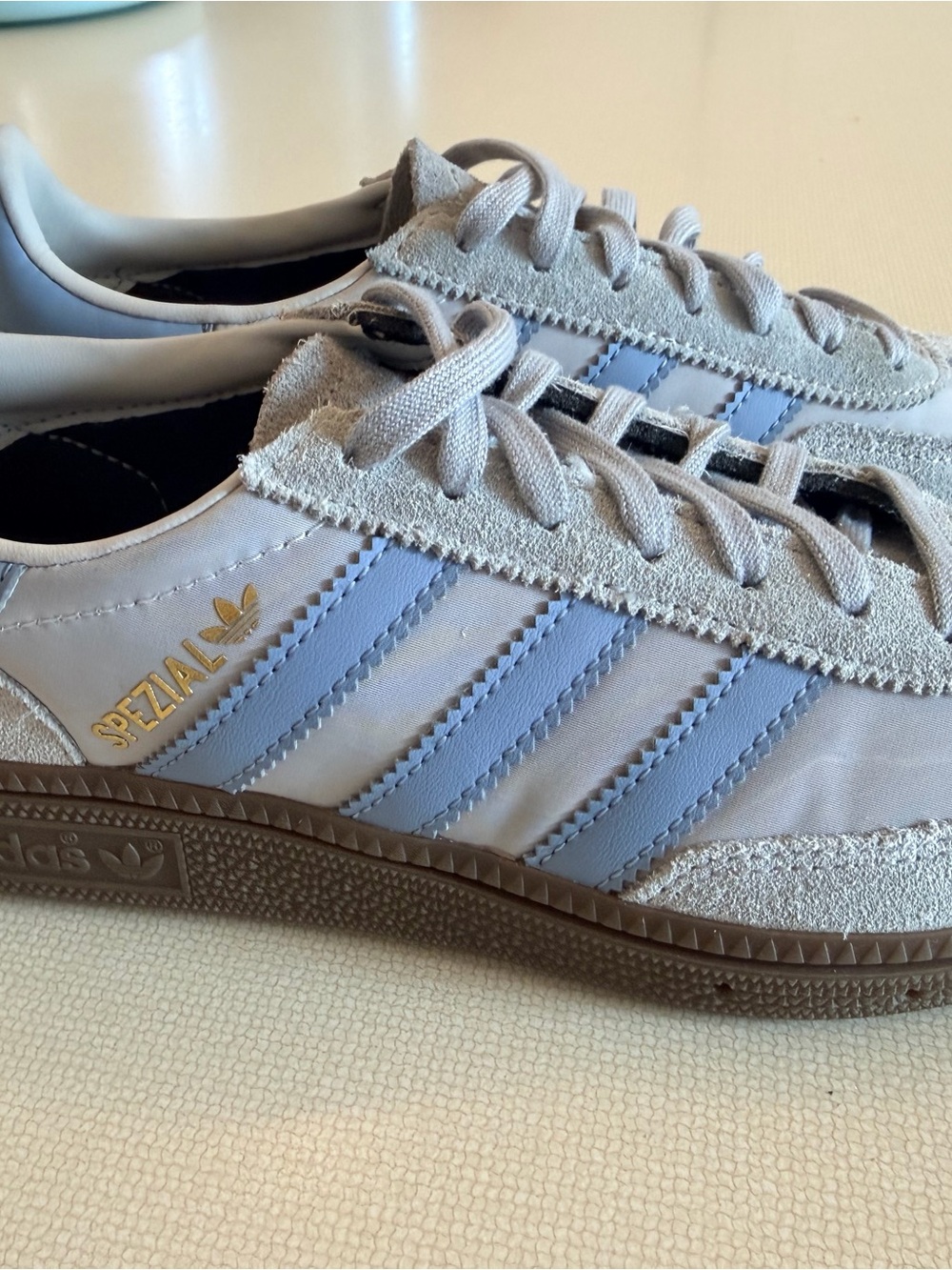 adidas Spezial kids Cream & Light Blue Leather Sneakers with Gold Branding - Picture 6 of 13